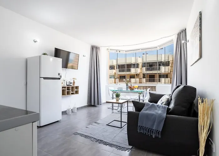 Sur Palmeras 487 * Fuengirola